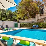 Villa Mariposas By Es Mercadal