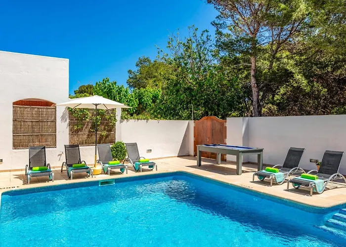 Villa Mariposas By *