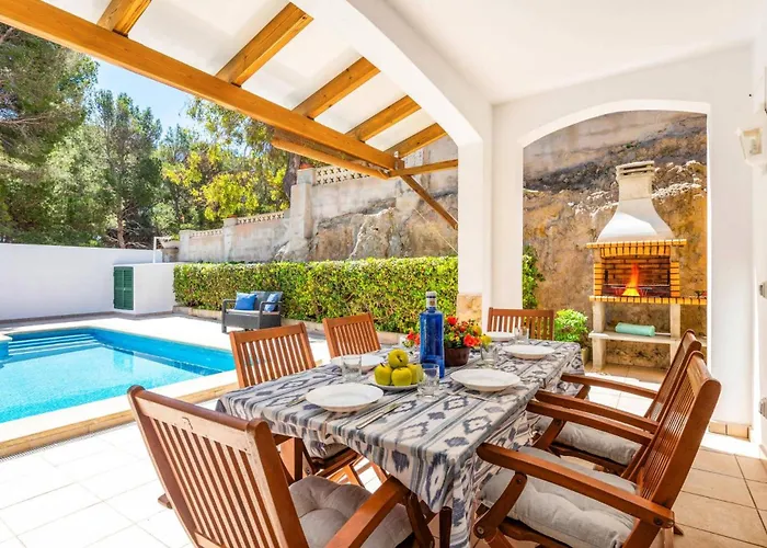 Villa Mariposas By *